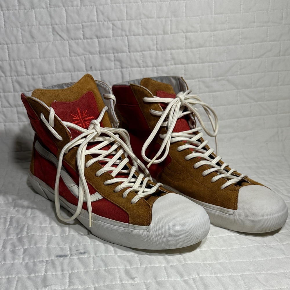 Vans x Taka Hayashi DIY Sk8-Hi VLT LX "Marshmallow" sneaker